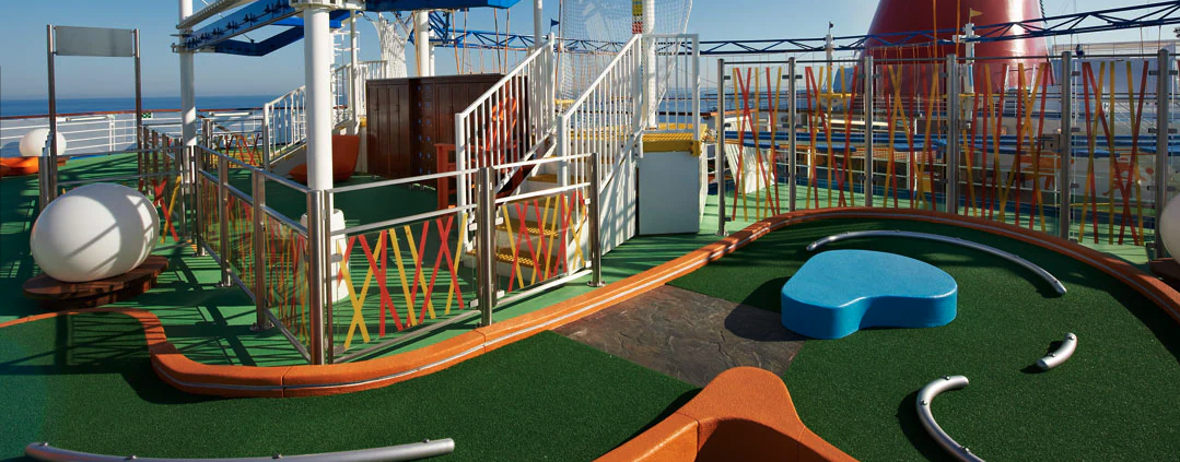 Carnival Valor - Mini Golf